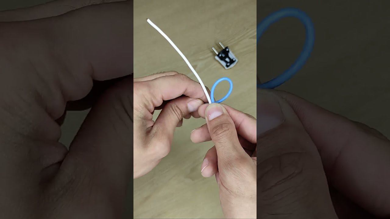 Секрет электриков! Как надежно подсоединить провод к вилке? #Shorts смотреть онлайн