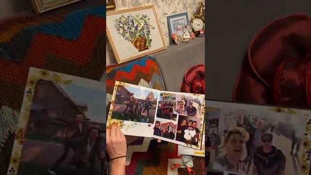 Распаковка посылки ко дню рождения группы САДко! смотреть онлайн