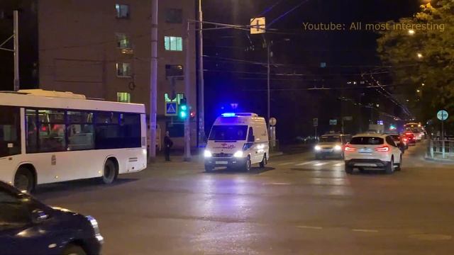 Ambulance responding compilation | siren смотреть онлайн