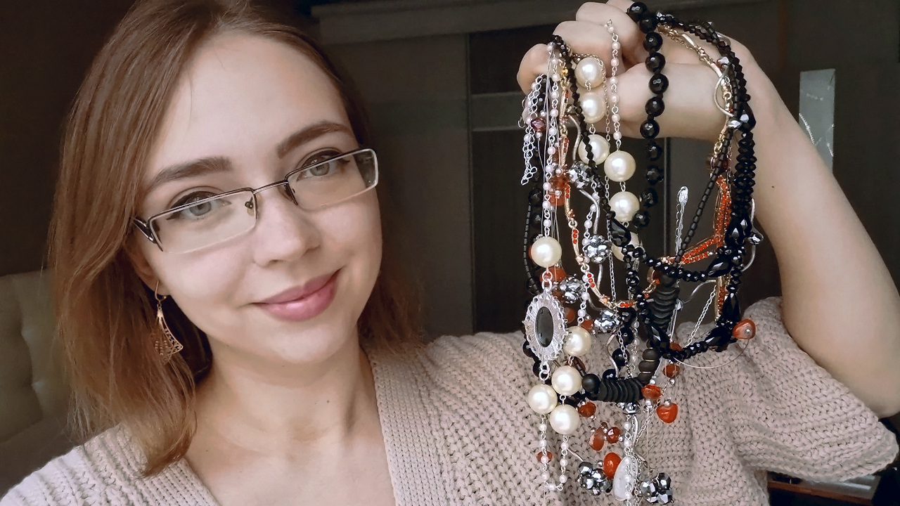 РАСХЛАМЛЕНИЕ УКРАШЕНИЙ И БИЖУТЕРИИ