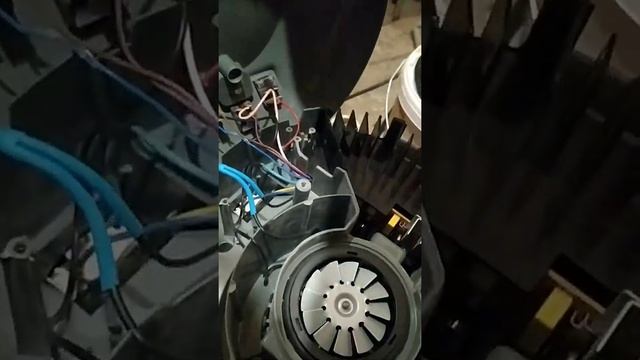 Пылесос Kress 1200 ntx ea. Кто знает? смотреть онлайн