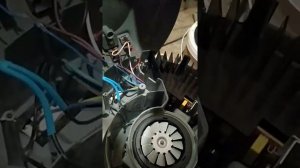 Пылесос Kress 1200 ntx ea. Кто знает?
