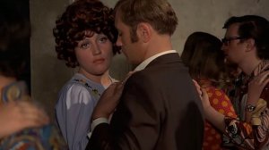 ДАВАЙТЕ, ЛЮСЯ, ПОТАНЦУЕМ