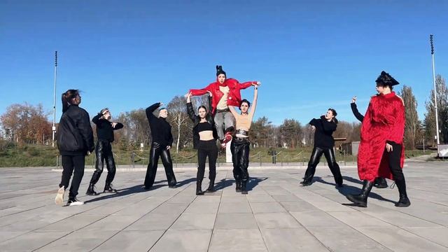 [K-POP IN PUBLIC | ONE TAKE] BIGBANG 'FANTASTIC BABY' dance cover by Shine In Soul смотреть онлайн