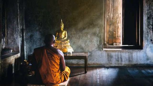 The Mantra of Guru Rinpoche смотреть онлайн