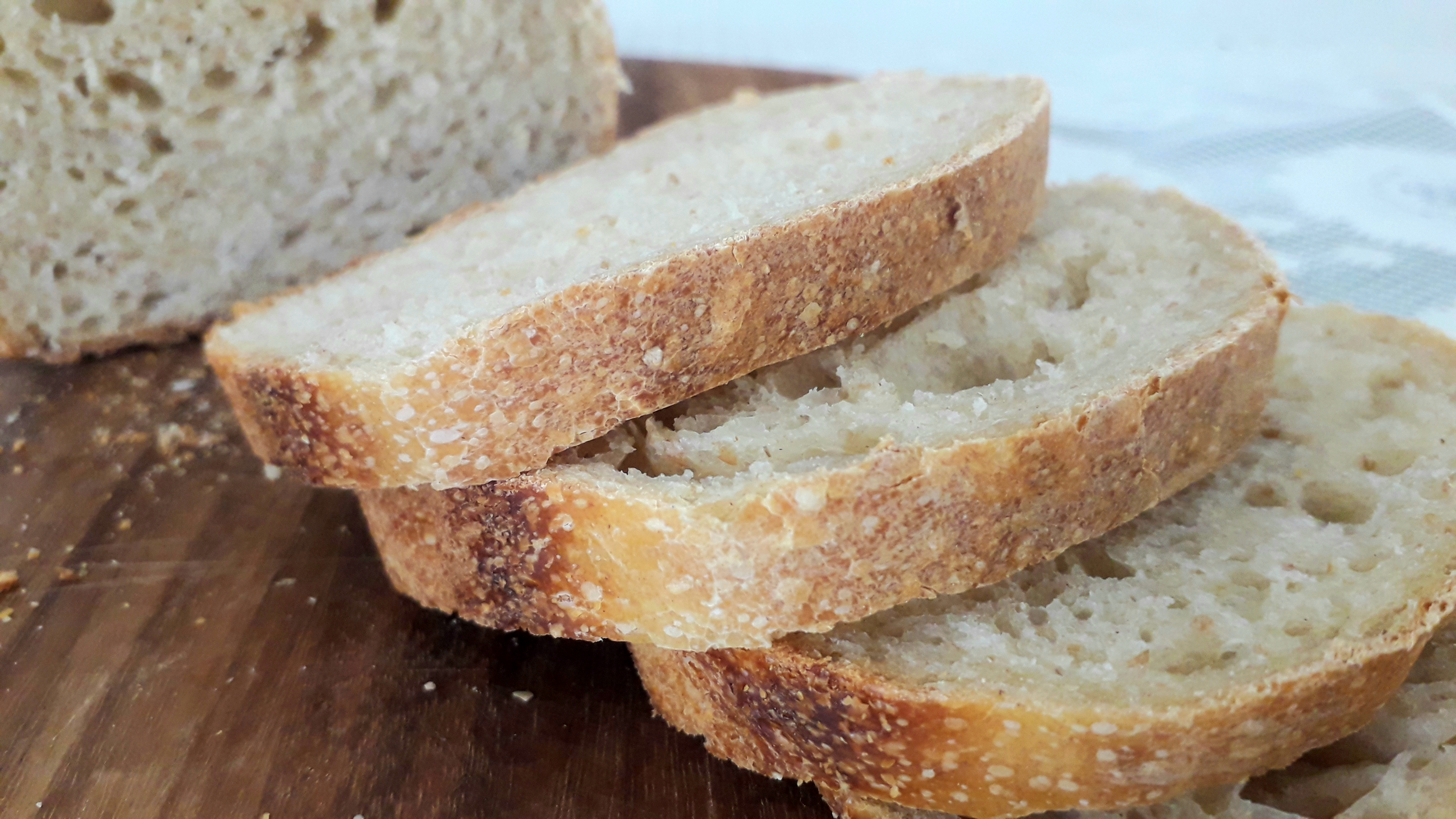 Буханка деревенская пшеничная на закваске. Вкус из детства