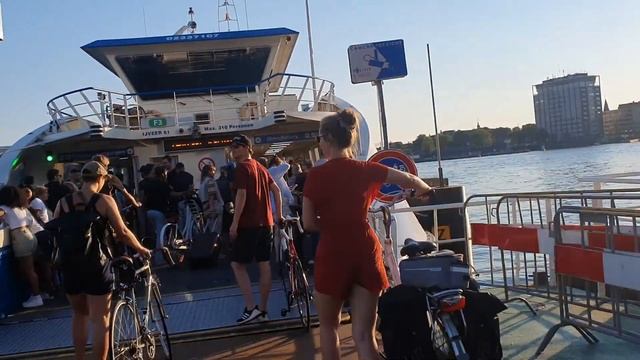 Достопримечательности Амстердама Паром Музей Мадам Тюссо Площадь Дам смотреть онлайн