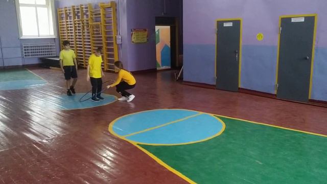 Команда 5 класса на игры Cool game. смотреть онлайн