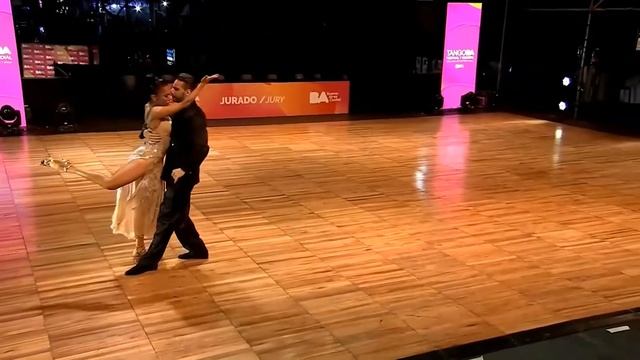 #11 Dmitriy Kuznetsov & Olga Nikola(7th/9.197/RU) - Mundial de Tango 2022 смотреть онлайн