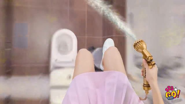 МЕНЯ УДОЧЕРИЛА СЕМЬЯ МИЛЛИАРДЕРОВ || Веселые ситуации в мире богатых людей от 123 GO Like! смотреть онлайн