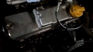 Выдавливает передний сальник коленвала решено