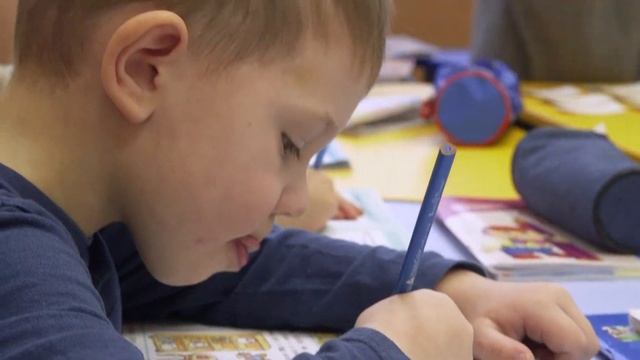 Школа дошколят в MIET Family смотреть онлайн