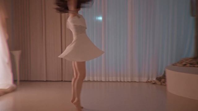 [MV] Dancing Dream - 리무와(Lee-Moi) смотреть онлайн
