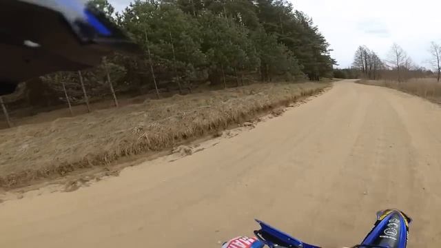 Yamaha YZ450F!Мотоцикл, который сам по себе компания)))В конце-обязательно грохнусь! смотреть онлайн