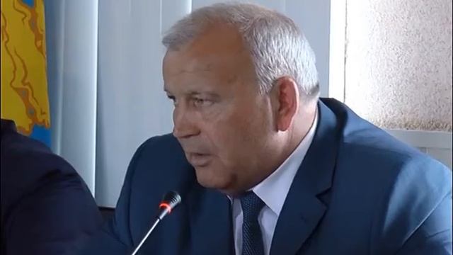 Губернатор Сергей Морозов назвал ремонт дорог задачей первого уровня ответственности смотреть онлайн