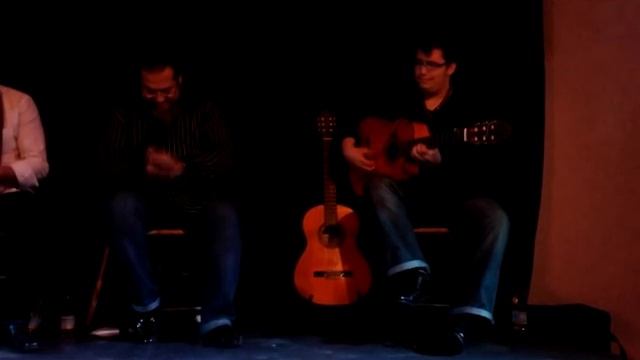 Camino Flamenco - Amit "Azucar" tocando por Solea en "Kelipe" смотреть онлайн