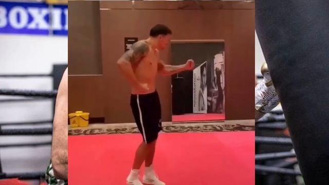 Александр Усик не впечатлил Тайсона Фьюри смотреть онлайн