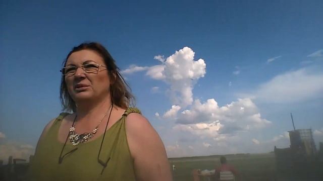 Суровые полицейские на крутых мотоциклах стадо баранов смотреть онлайн