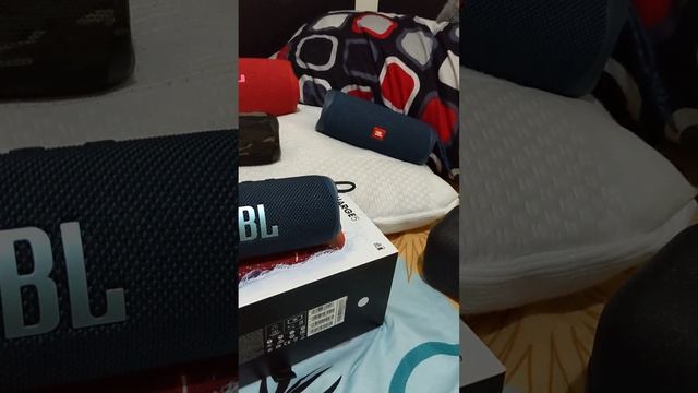 menggabungkan 4 speaker jbl mode party смотреть онлайн