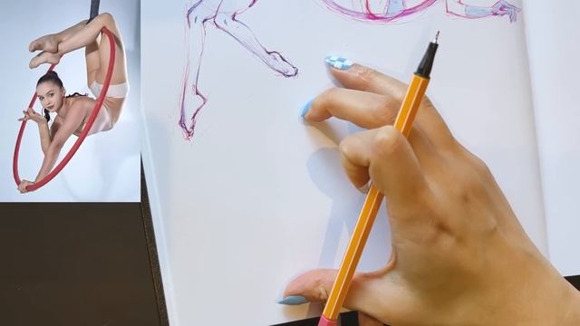 Drawing at a popular Toronto Cafe!?☕️Using only PENS ✍️ Cafe Diaries ep06 смотреть онлайн