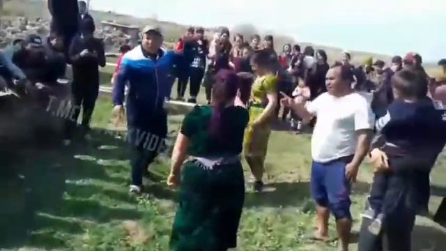 Женский Борьба узбекистан Кыргызстан Таджикистан просто шок смотреть онлайн