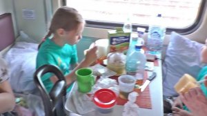 Едем в Анапу на поезде Москва-Анапа 156м в плацкартном вагоне. 1-я серия сериала "Отдых в Анапе".