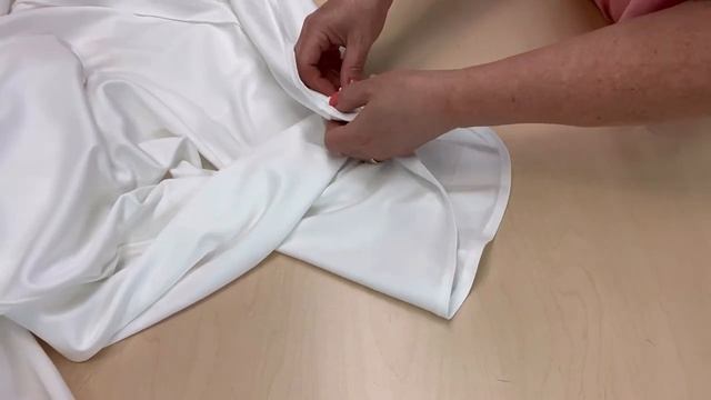 СВАДЕБНОЕ ПЛАТЬЕ… ПОДГОНКА ДЛИНЫ без линейки и сантиметра смотреть онлайн