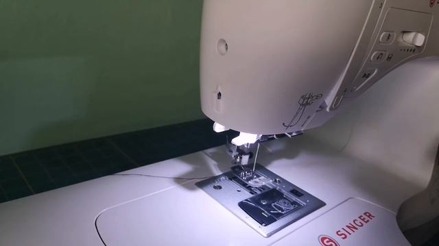 Singer Confidence 7640 full review | basic tutorial | Portable machine смотреть онлайн