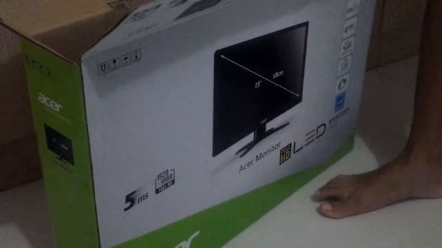 Unboxing Acer 23 inch monitor! смотреть онлайн