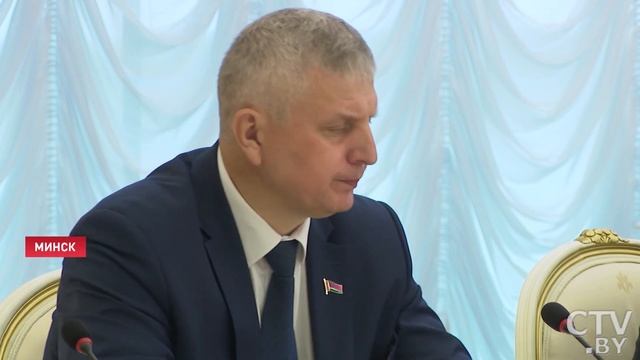 Лукашенко: Да у вас цены в два раза выросли! Вы что думаете, народ будет молчать? смотреть онлайн