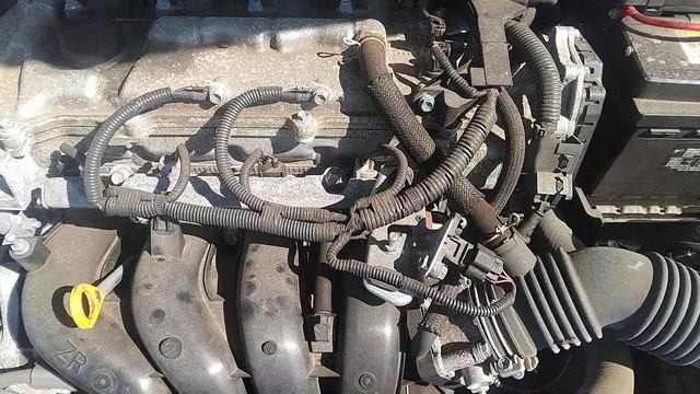 Toyota 2ZR-FE Gas motor sound of 2021 Corolla Le JTDEPMAE6MJ167739 смотреть онлайн