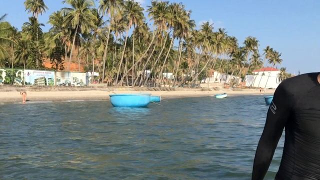 Вы удивитесь, на какой доске можно поднять парус из воды на виндсерфинге. смотреть онлайн