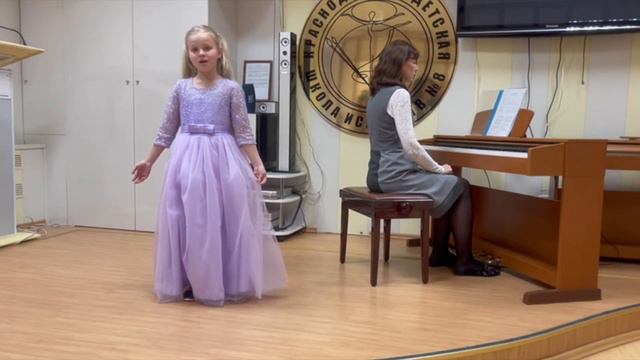 Шолкова Арина Русская народная песня Я на горку шла