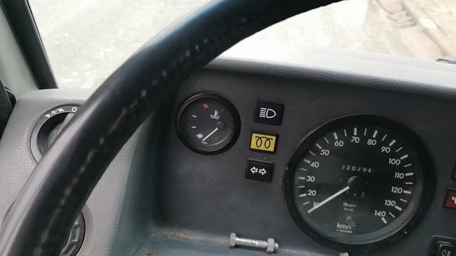 Mercedes T1 310D смотреть онлайн