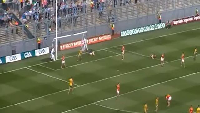 Goal for Donegal by Odhrán MacNiallais v Armagh смотреть онлайн