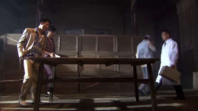【抗日電影】功夫小夥賭場交易被圍，跟警察對抗撂倒幾十人，全身而退堪稱曠世奇才 抗日 | Kung Fu смотреть онлайн