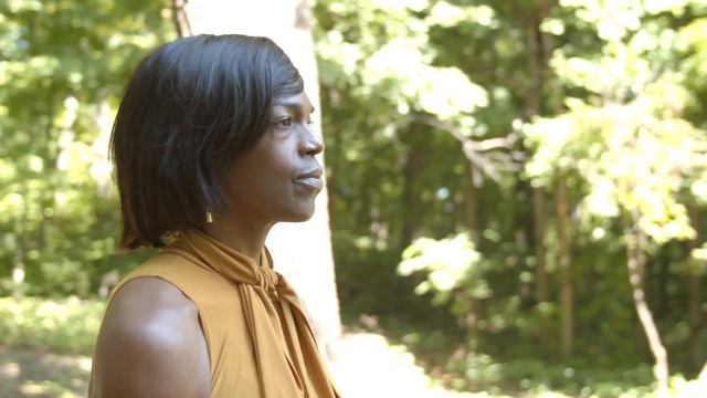 Yolanda's Story of Recovery from Food Addiction смотреть онлайн