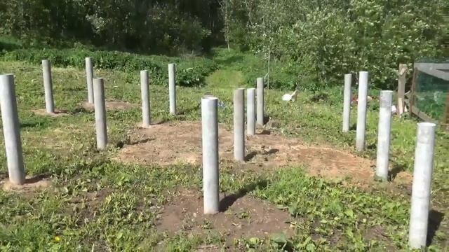 Строим каркасный дом своими руками (ч.4). Обрезаем свайный фундамент. Как пользоваться гидроуровнем смотреть онлайн