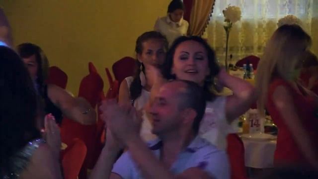 Ведущий на свадьбу Владимир Мартынов. Красивая свадьба за 1 минуту смотреть онлайн