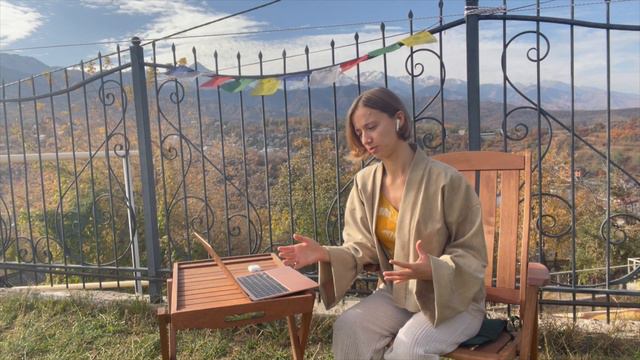 Как я работаю со своими установками | Внутренний диалог на камеру | Тета-сессия самой себе смотреть онлайн