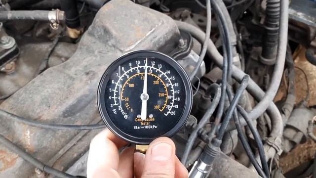 Замер компрессии в двигателе ( на примере VW Golf 3 1,8л ) смотреть онлайн