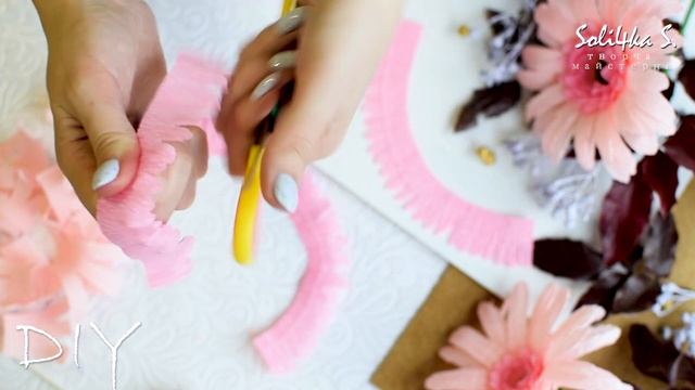 DIY soli4ka_s Гербера з гофрованого паперу/ гербера с гофрированной бумаги смотреть онлайн