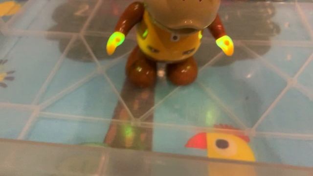Музыкальная игрушка обезьянка смотреть онлайн