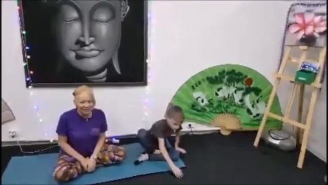 С Днём воплощения, сынок?? смотреть онлайн