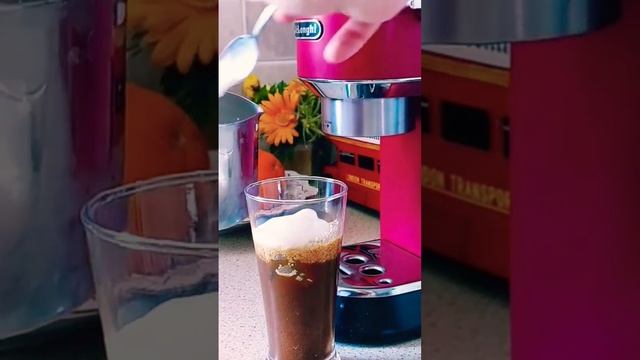 cappuccino Freddo and DeLonghi Dedica EC685 смотреть онлайн