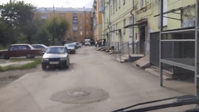 Неудачная площадка для выгрузке в Пятёрочке. смотреть онлайн