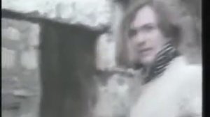 Сергей Челобанов -  «Подари на память мне». Слова А. Пугачевой, музыка С. Челобанова.