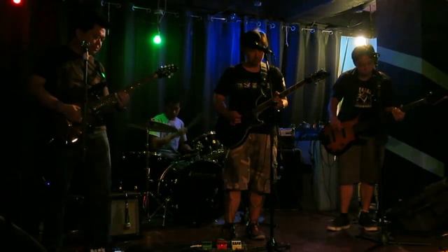 Isang Lapis Isang Papel @ Muzak Bar - Sound Check