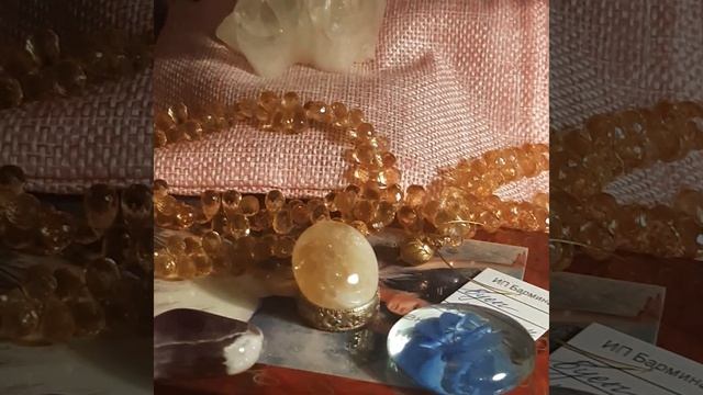 Кварц и халцедон, горный хрусталь и промышленный, цвета кварца, камни природные и лабораторные смотреть онлайн