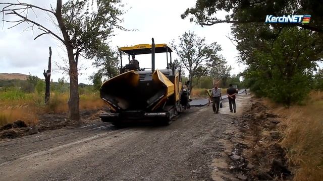 Керчь: Ремонт дороги у храма Луки смотреть онлайн